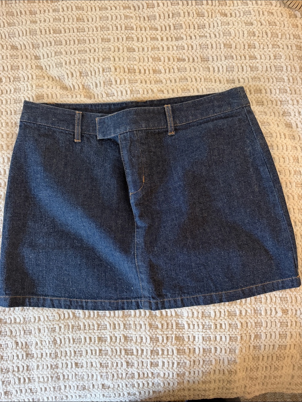 Old Navy Denim Mini Skirt Women’s Size 10 Dark Wash 100% Cotton NWOT